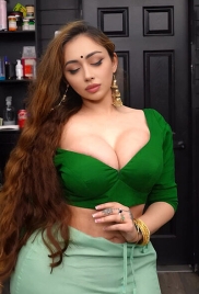 Ms Sethii NRI New Hot Thick Punjabi (2025) App Video (2025)